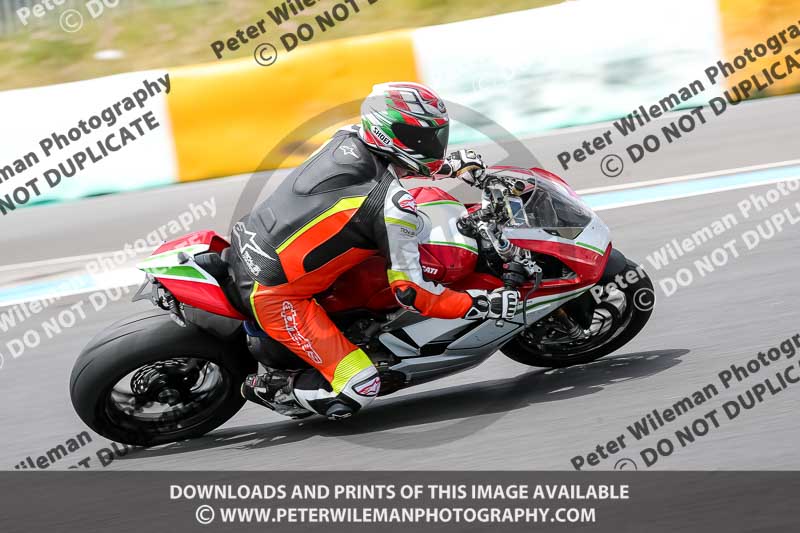 estoril;event digital images;motorbikes;no limits;peter wileman photography;portugal;trackday;trackday digital images
